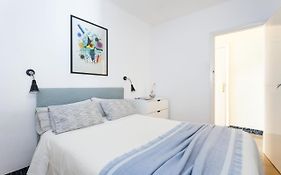 Apartamento Con Encanto, Luminoso Y Tranquilo